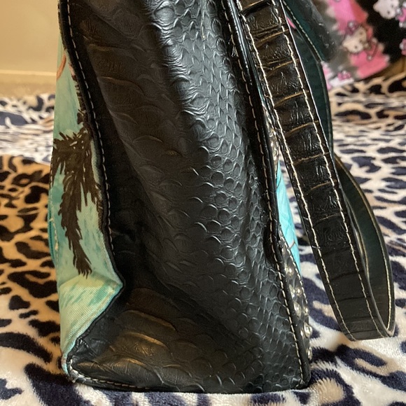 P & G Western Studded Black and teal Camo purse - Picture 5 of 11